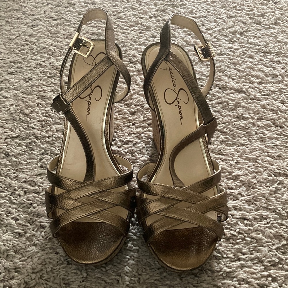 Bronze/Gold Wedges